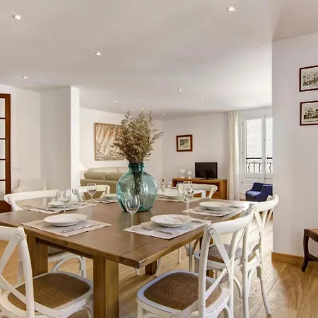 Ferienhaus Fuer 8 Personen Ca 150 Qm In Ciutadella, Menorca Westkueste Von Menorca