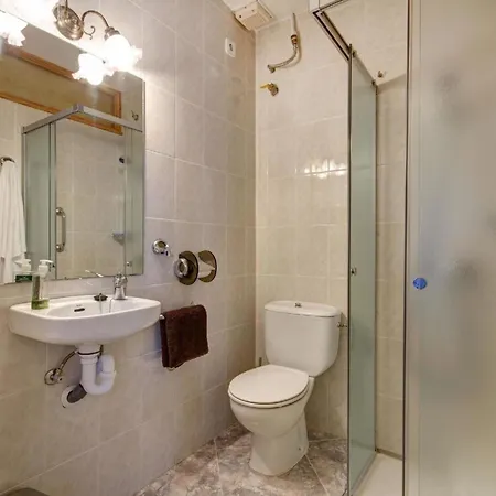 Ferienhaus Fuer 8 Personen Ca 150 Qm In Ciutadella, Menorca Westkueste Von Menorca Сasa de vacaciones Ciutadella (Menorca)
