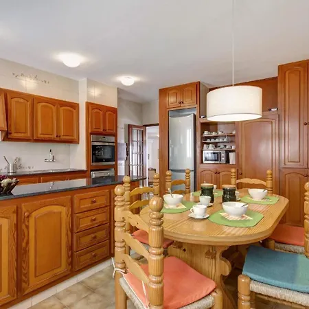 Сasa de vacaciones Ferienhaus Fuer 8 Personen Ca 150 Qm In Ciutadella, Menorca Westkueste Von Menorca